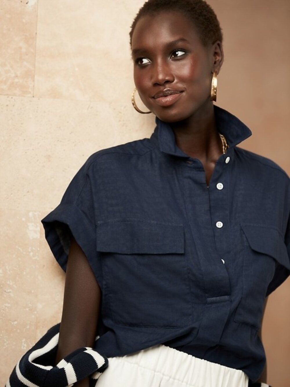 Banana Republic Essential Roll-Cuff Popover Shirt